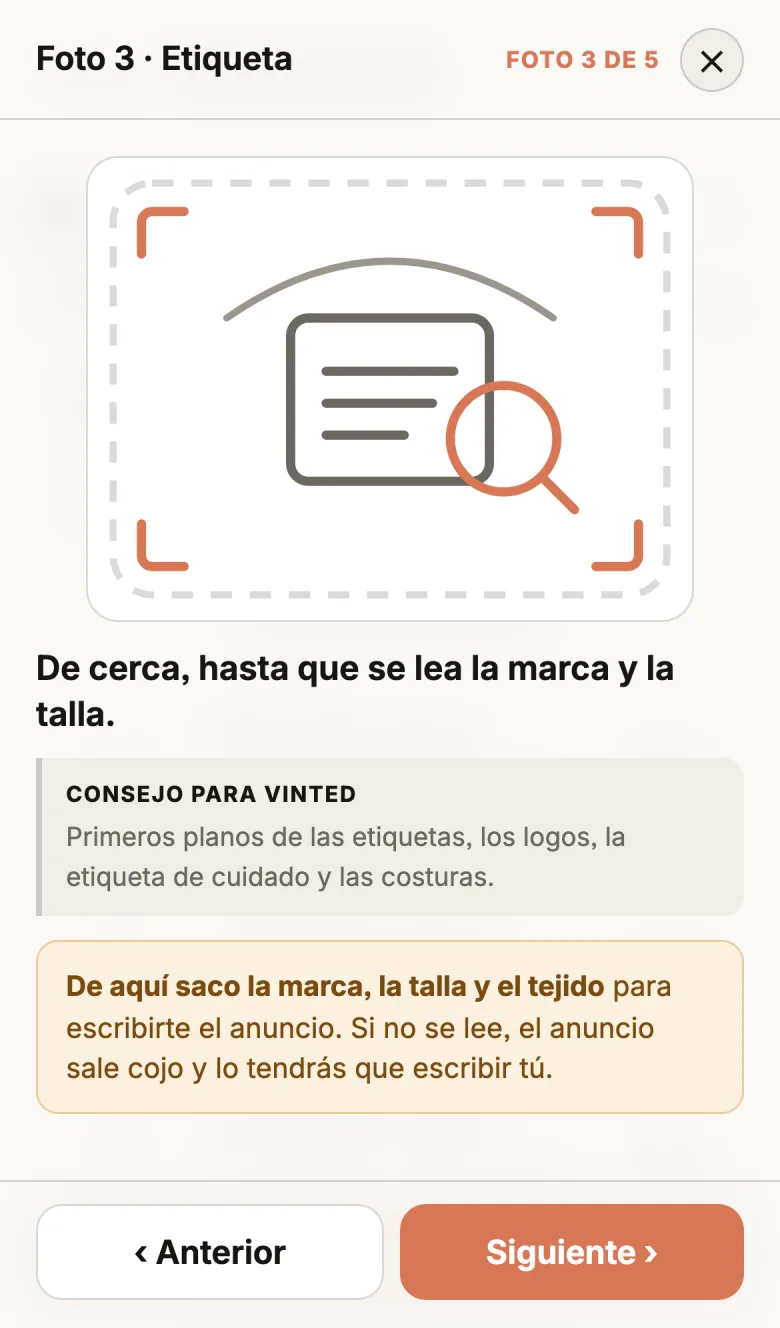 Pantalla de la Foto 3, Etiqueta: primer plano de la etiqueta para que se lea la marca y la talla